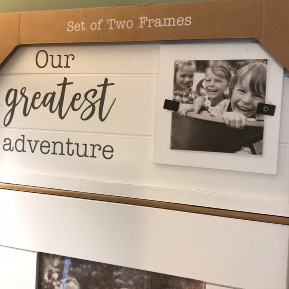 Set of two frames - Picture 2 of 4